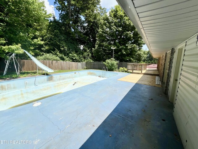 2405 Monterey Rd, Knoxville, TN 37912 - photo 32