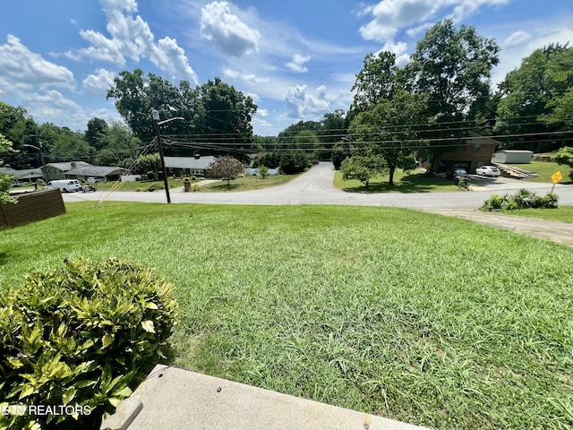 2405 Monterey Rd, Knoxville, TN 37912 - photo 37
