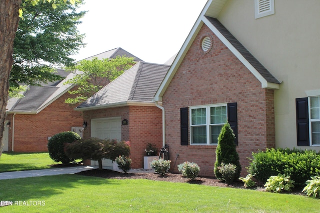 2825 Knob Creek Ln, Knoxville, TN 37912 - photo 2