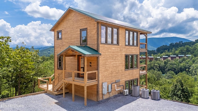 2412 Mountain Ridge Way, Sevierville, TN 37862 - photo 2