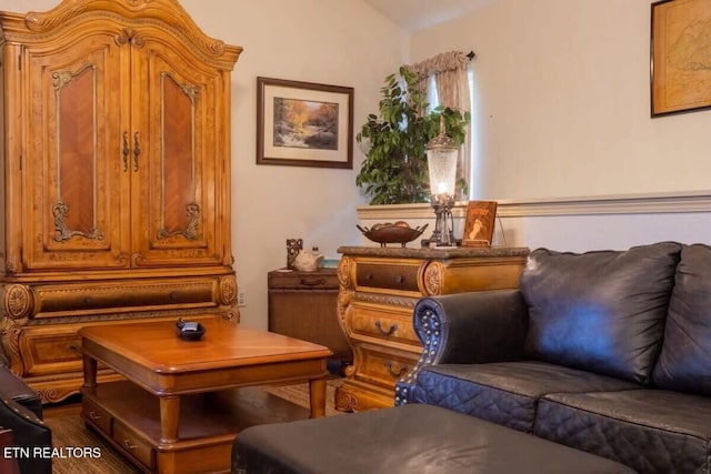 541 Johnson Ln Unit 2, Gatlinburg, TN 37738 - view of sitting room