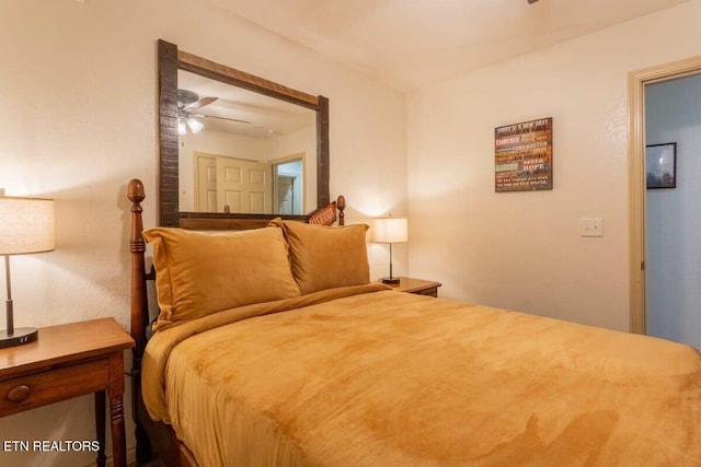 541 Johnson Ln Unit 2, Gatlinburg, TN 37738 - bedroom with ceiling fan
