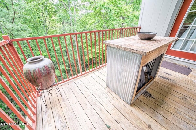 541 Johnson Ln Unit 1 & 2, Gatlinburg, TN 37738 - view of wooden terrace
