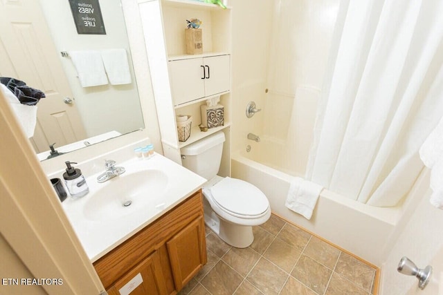 516 Proffitt Rd Unit 2, Gatlinburg, TN 37738 - full bath featuring shower / bath combination with curtain and vanity