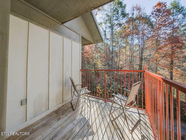 516 Proffitt Rd Unit 1 & 2, Gatlinburg, TN 37738 - view of wooden terrace