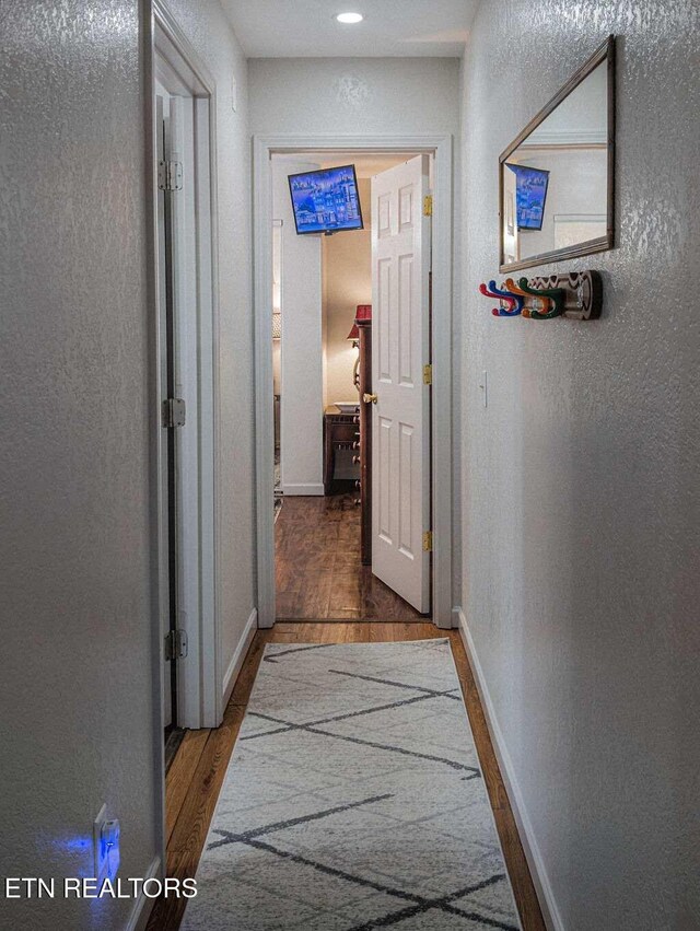 516 Proffitt Rd Unit 1 & 2, Gatlinburg, TN 37738 - hall with a textured wall, wood finished floors, and recessed lighting