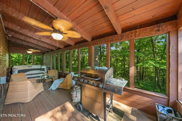 4372 Boogertown Rd Unit 2, Sevierville, TN 37876 - sunroom featuring a jacuzzi and ceiling fan