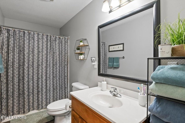 667 Pine Hollow Rd, Jacksboro, TN 37757 - bathroom featuring vanity and a shower with shower curtain