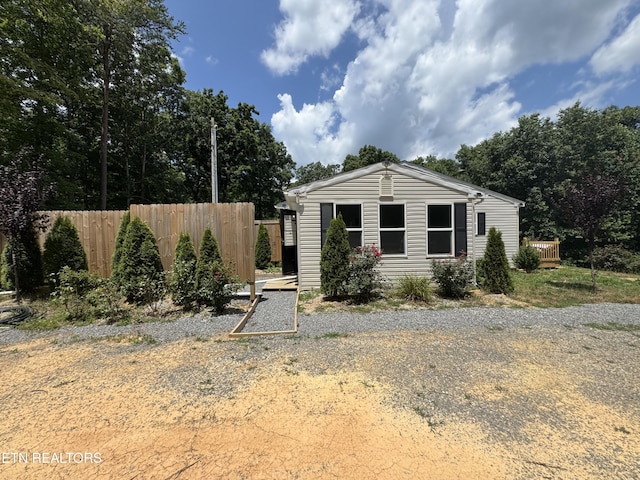 229 Ridge Top Cir, Sunbright, TN 37872 - view of manufactured / mobile home