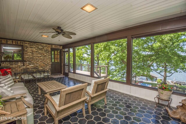 902 Twin Coves Cir, Lenoir City, TN 37772 - photo 19