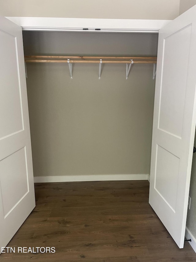 1112 Whispering Pine Ln, Jamestown, TN 38556 - view of closet