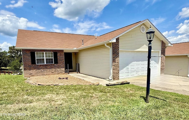 244 Executive Meadows Dr, Lenoir City, TN 37771 - photo 1