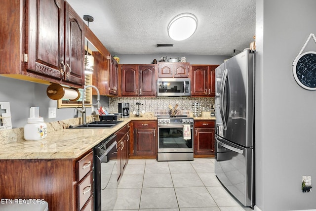 425 Glenns Lea, Sevierville, TN 37876