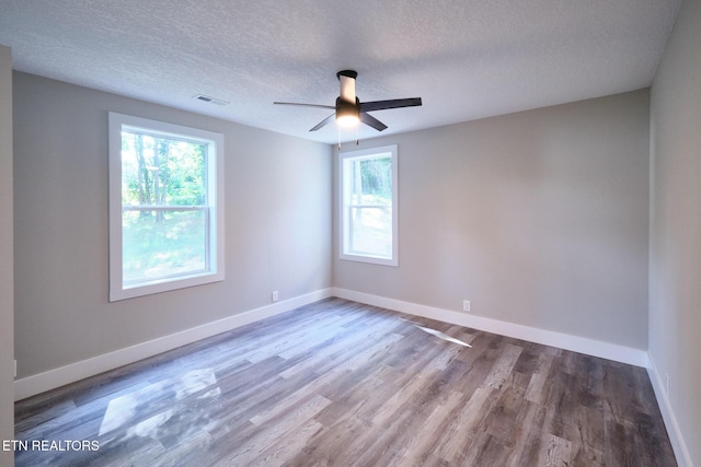 4610 Meadow Ct, Knoxville, TN 37920 - photo 6