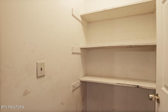 546 Park Rd, Caryville, TN 37714 - view of washroom