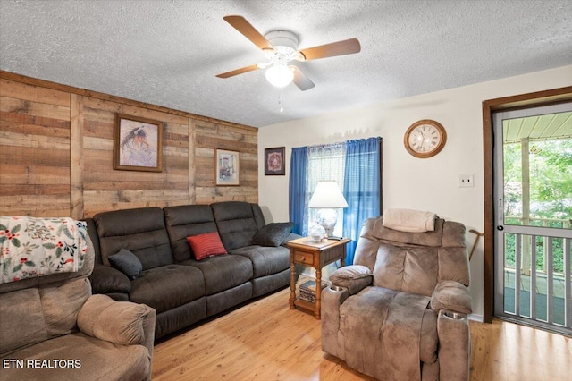 127 Stevens Ln, Lafollette, TN 37766 - photo 4