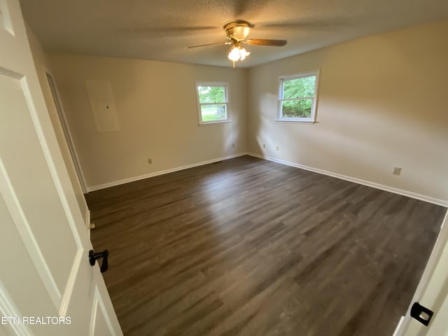 2565 Dunbar Rd, Crossville, TN 38572 - photo 15