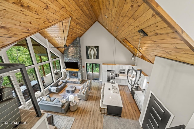 622 Coronation St, Gatlinburg, TN 37738 - photo 4
