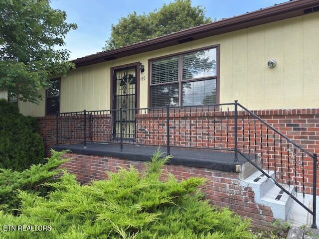 190 Grandview Dr, Crossville, TN 38555 - photo 3