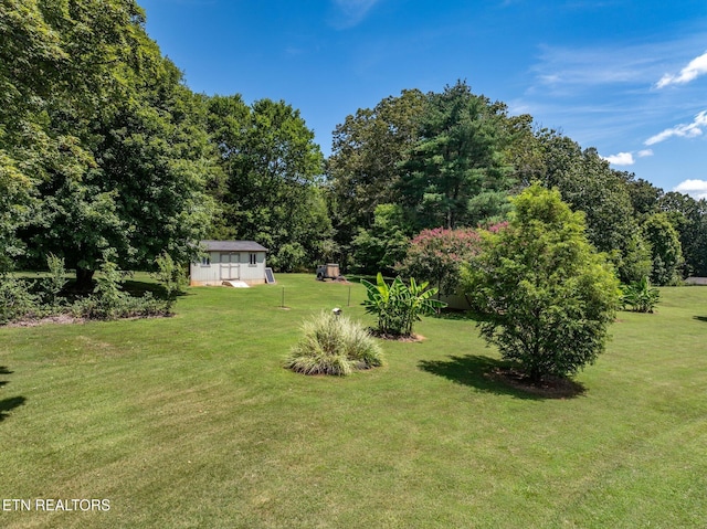 245 Creekwood Dr, Madisonville, TN 37354 - photo 37