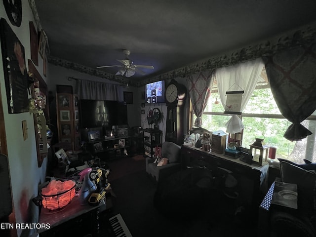 119 Wagon Hollow Rd, Middlesboro, KY 40965 - photo 13