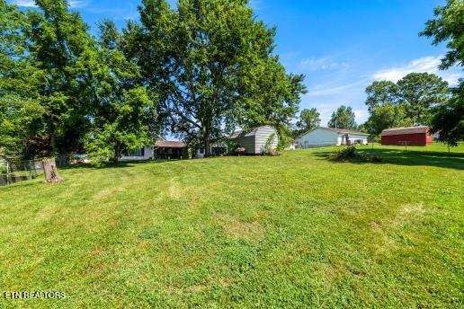3025 Meadowview Dr, Kingston, TN 37763 - photo 27