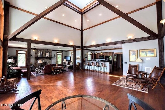 438 Lake Harbor Dr, Spring City, TN 37381