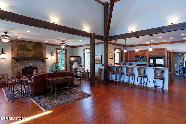 438 Lake Harbor Dr, Spring City, TN 37381