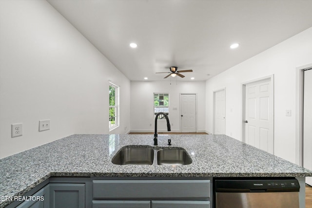 721 W Emerald Ave, Knoxville, TN 37921 - photo 9