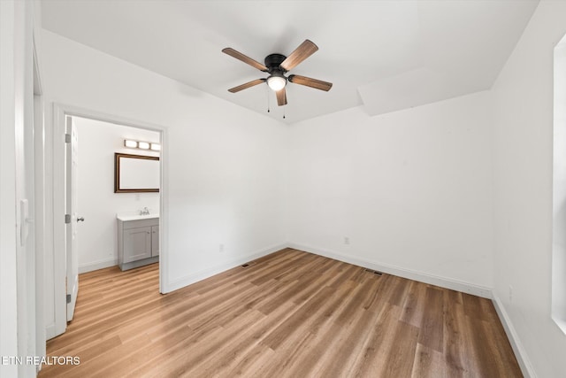 721 W Emerald Ave, Knoxville, TN 37921 - photo 13