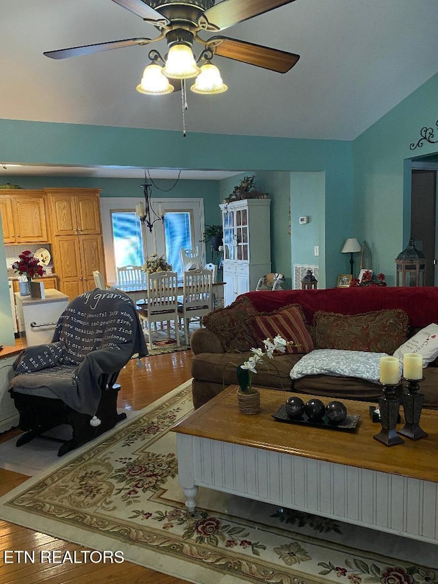 400 Oakhill Dr, Sweetwater, TN 37874 - photo 9