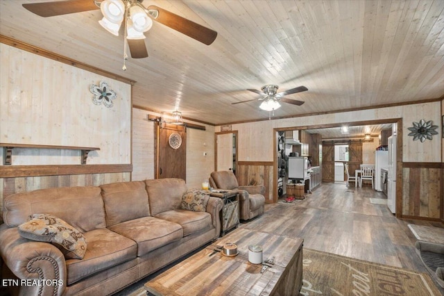 203 Wagon Ln, Speedwell, TN 37870 - photo 13