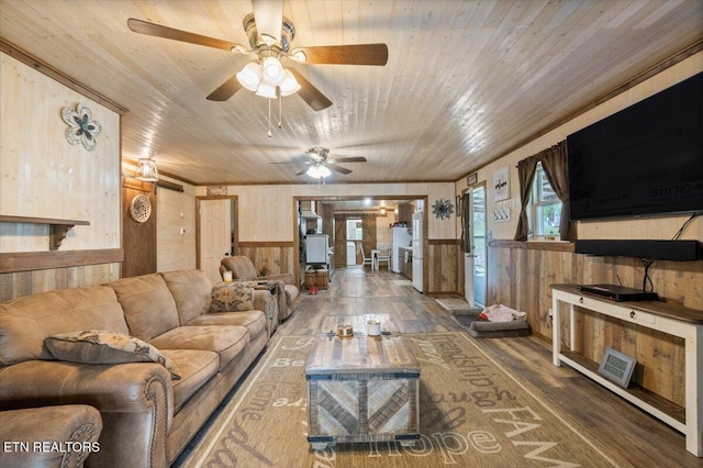 203 Wagon Ln, Speedwell, TN 37870 - photo 14