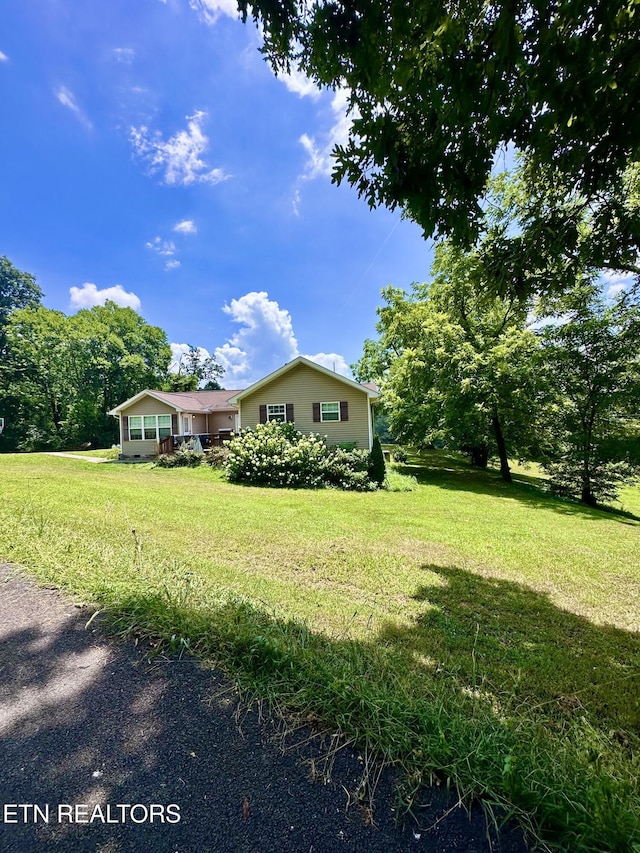 116 Barnes Ln, Strawberry Plains, TN 37871 - photo 2