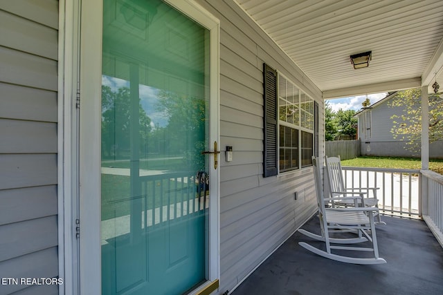 150 Meadow View Ln, Madisonville, TN 37354 - photo 2