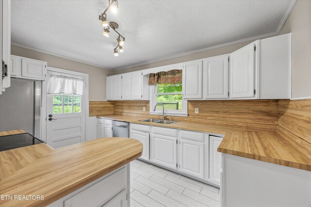 1605 Maple Dr, Knoxville, TN 37918 - photo 11
