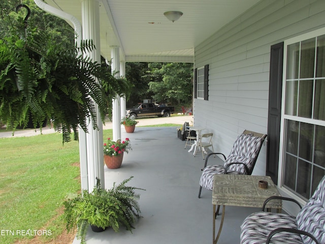 1844 Peterson Rd, Greenback, TN 37742 - photo 3
