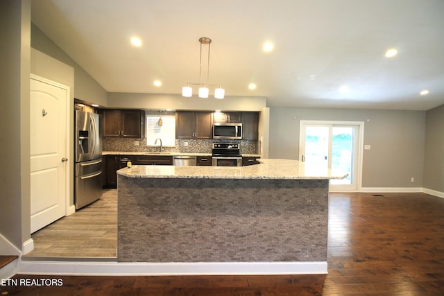 325 Wardley Rd, Knoxville, TN 37934 - photo 7