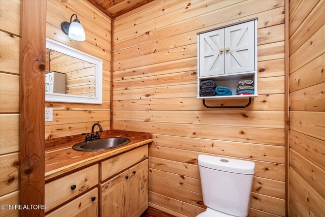 508 Davistown Rd, Celina, TN 38551 - photo 43