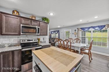 1803 Calderwood Hwy, Maryville, TN 37801 - photo 17