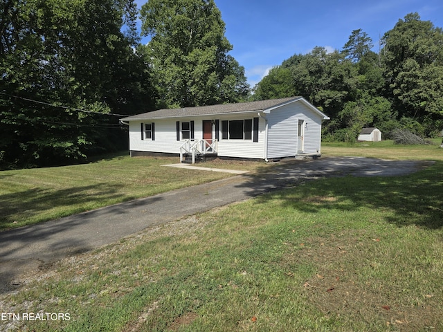 7338 Bonny Kate Dr, Knoxville, TN 37920 - photo 1