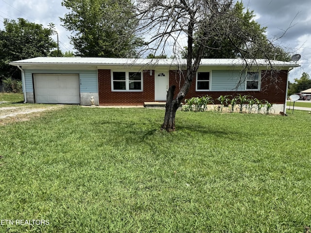 318 Sadie St, Jamestown, TN 38556 - photo 1