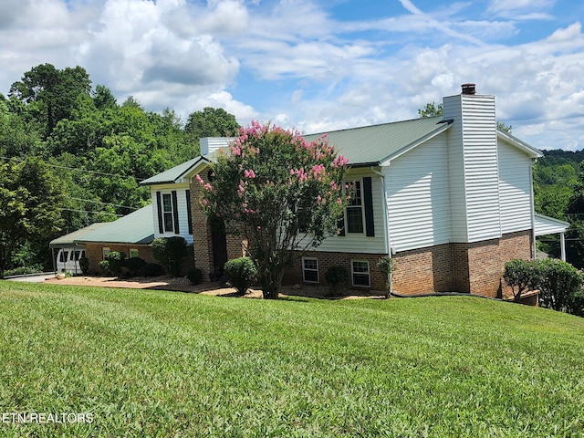 2005 Bluff Rd, Harriman, TN 37748 - photo 1