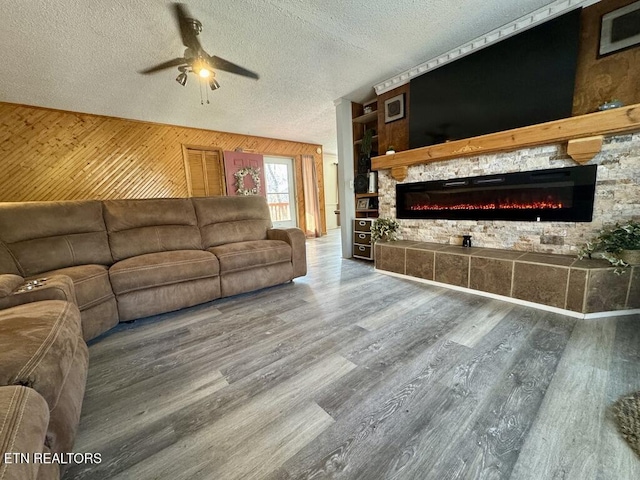 2136 Daisy Trl, Pigeon Forge, TN 37863 - photo 17
