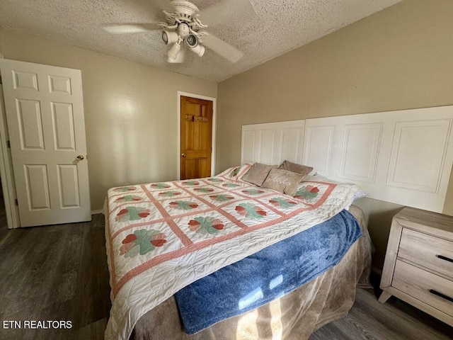 2136 Daisy Trl, Pigeon Forge, TN 37863 - photo 30