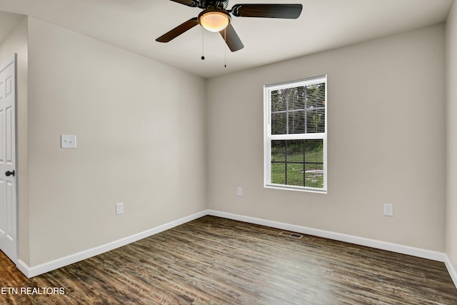 409 Wallace Ave, Rocky Top, TN 37769 - photo 13