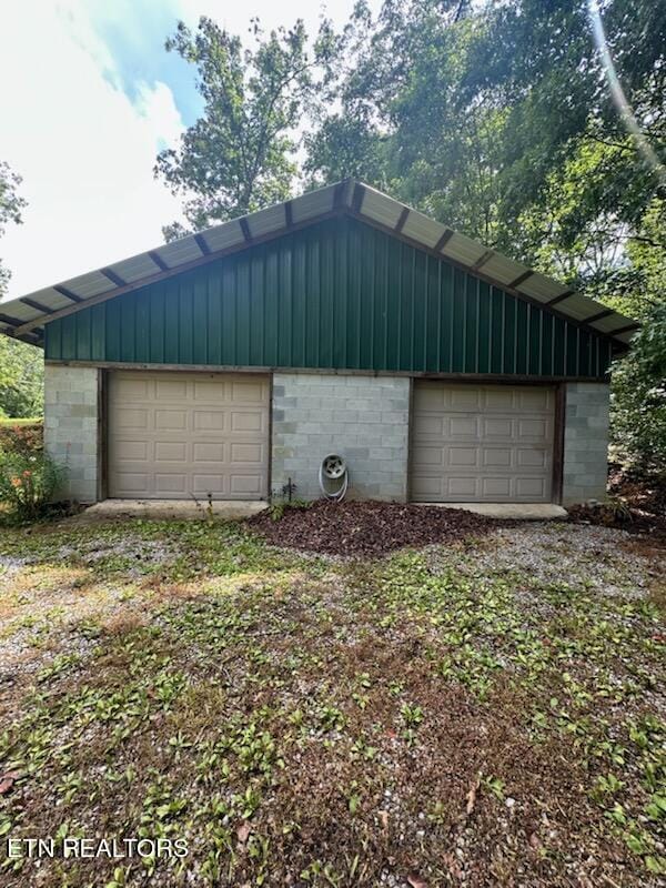 131 Ridge Rd, Lancing, TN 37770 - photo 8
