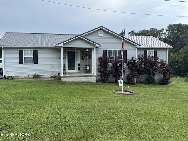 331 Weverett St, Sparta, TN 38583 - photo 1