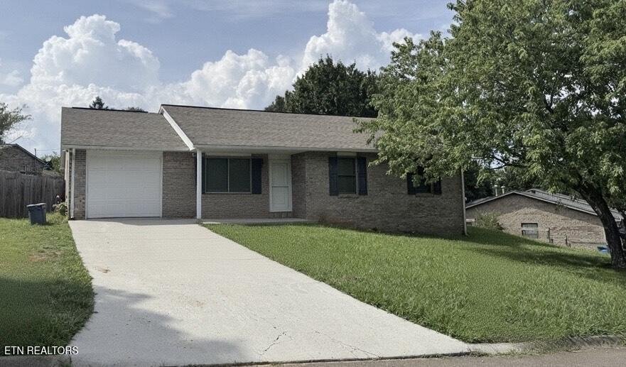 5442 Malachi Cir, Knoxville, TN 37918 - photo 1