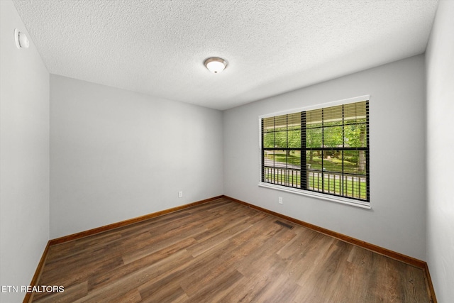 9737 Clearwater Dr, Knoxville, TN 37923 - photo 20